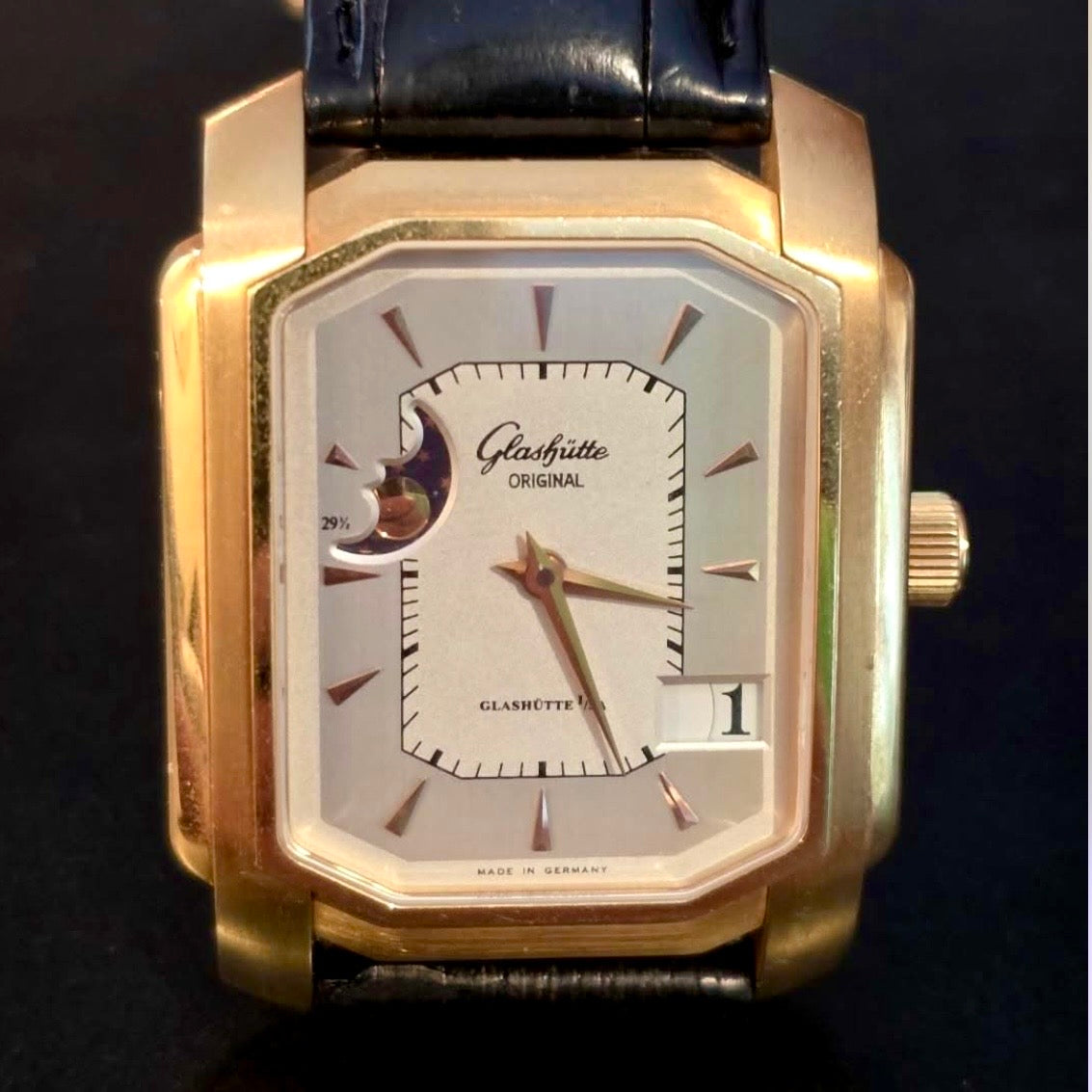 Glashütte Original Senator Karrée Panorama Date Moon Phase